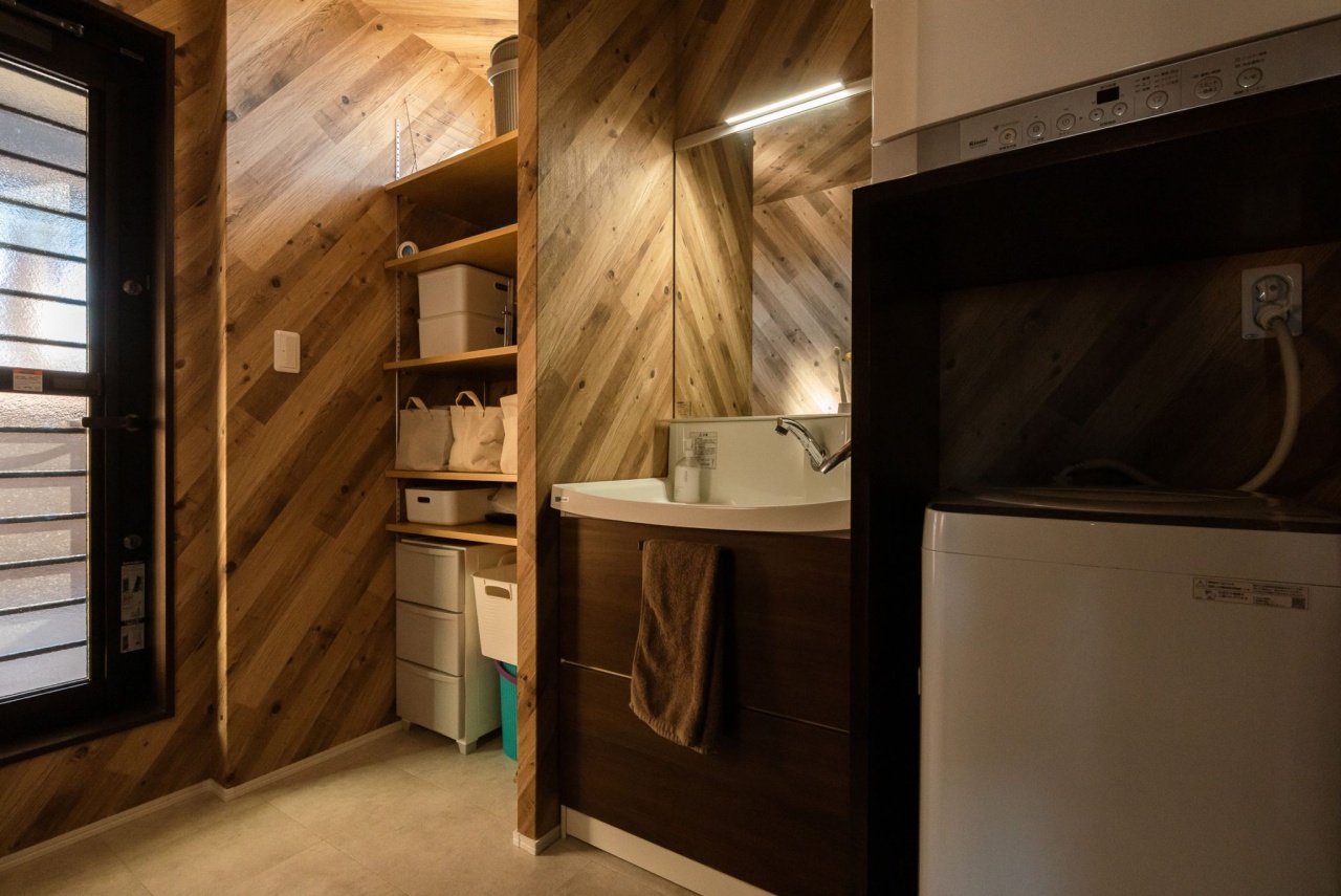 ランドリールームも兼ねた広めの洗面脱衣室