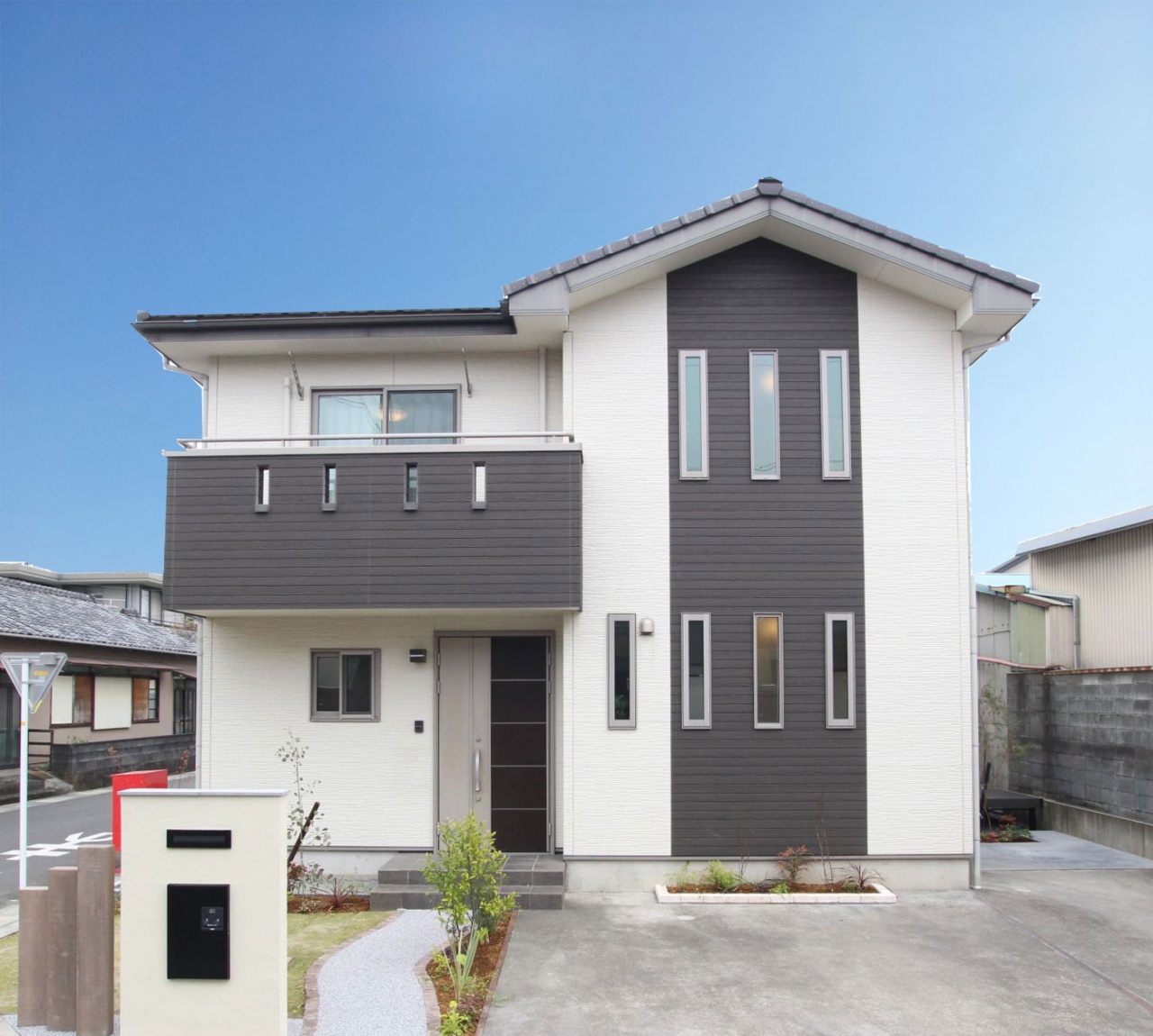 静岡市清水区西久保 中古住宅（リフォーム済み） 不動産情報 三和建設株式会社｜静岡市清水区の新築・注文住宅・土地なら
