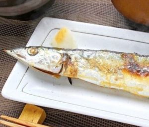 魚の塩焼き　高級魚　カレイ　ヒラメ、キンメダイ　サンマ